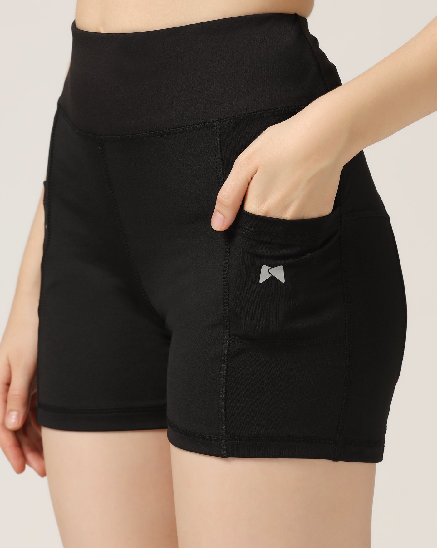 High Waist Shorts With Hip Support – Black