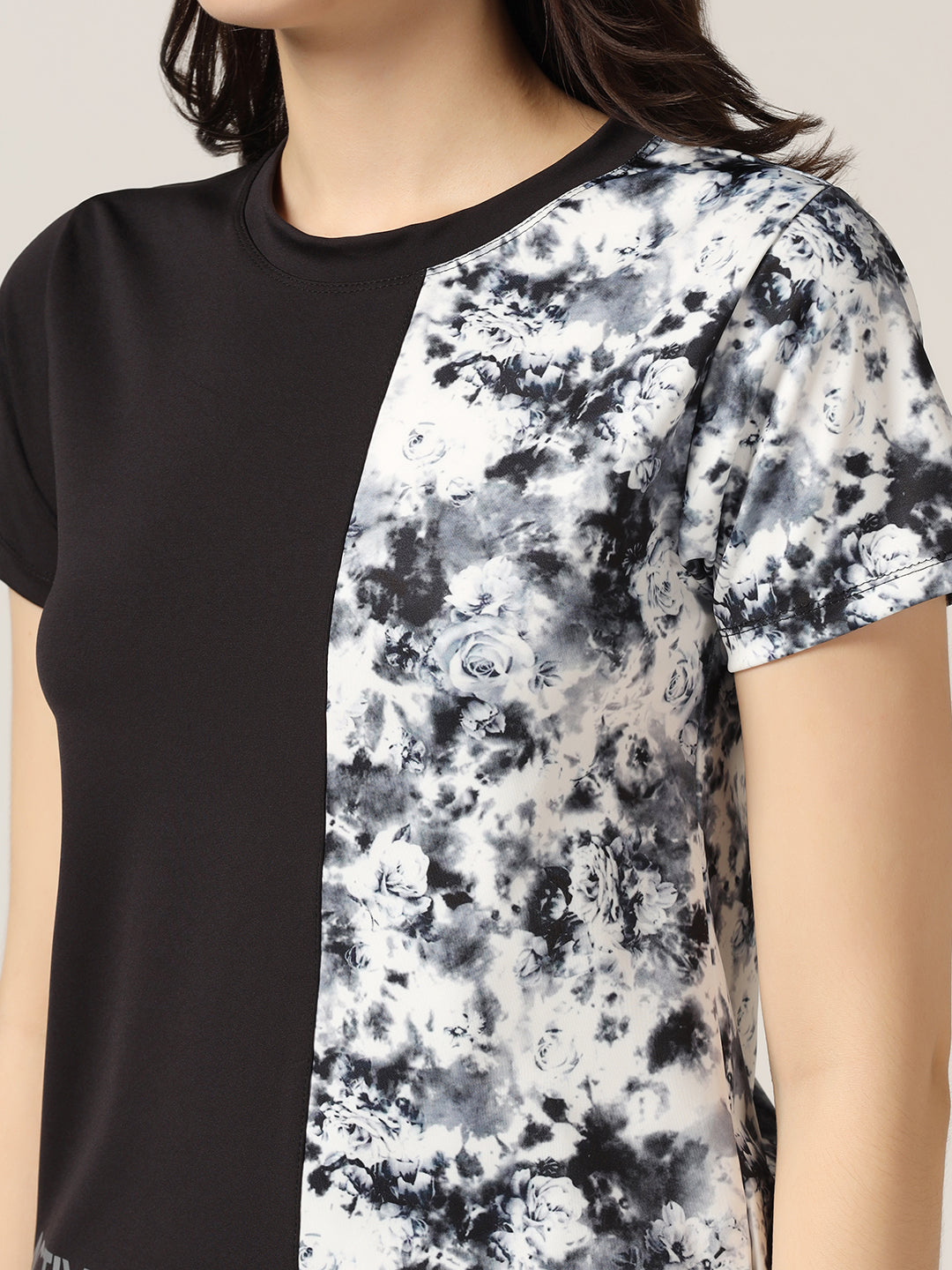 Longline T-shirt –Rose Print With White