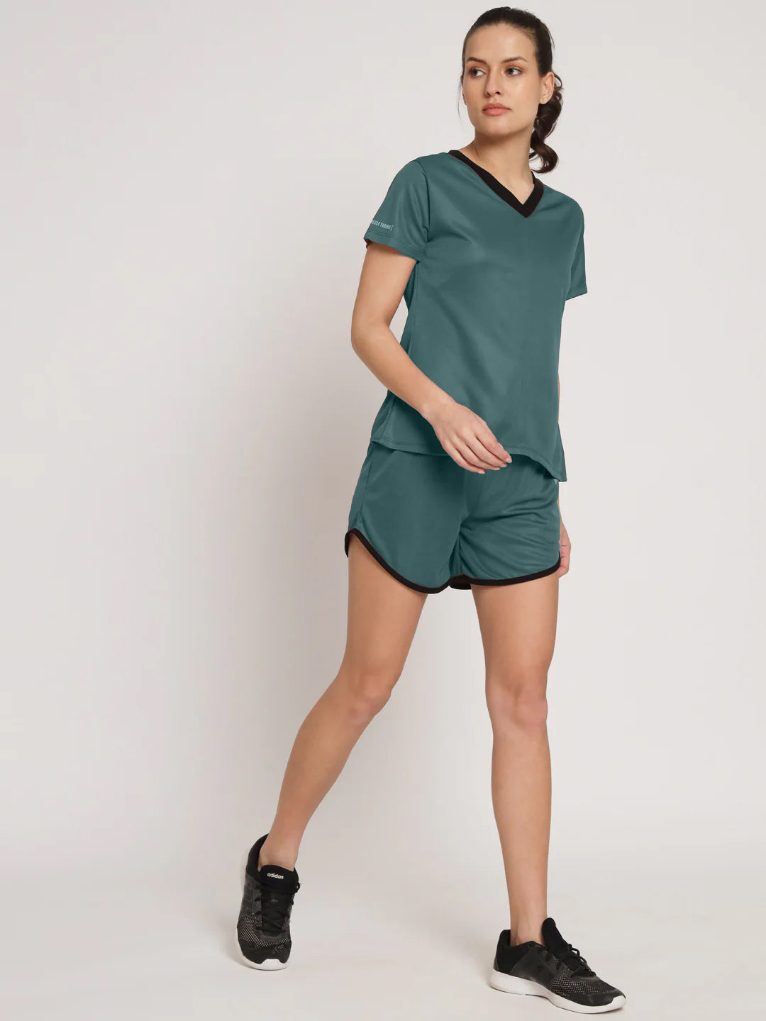 Back slit t-shirt - Forest Green