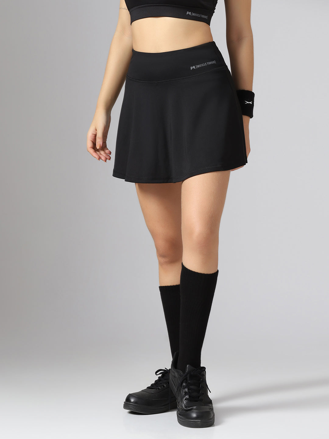 Wavy Flared Printed Skorts - Black