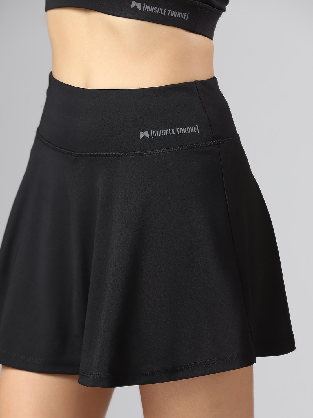 Wavy Flared Printed Skorts - Black