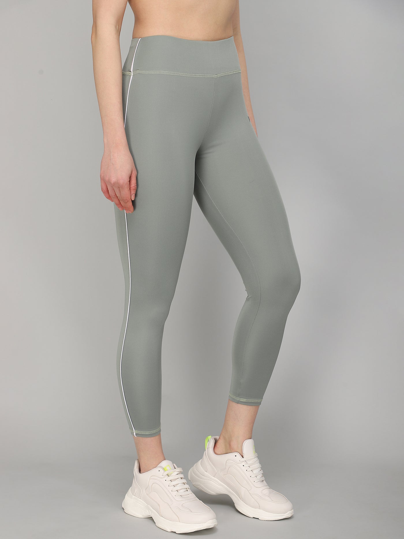 Gym/Yoga High Waist Side White Piping Tight - Light Green